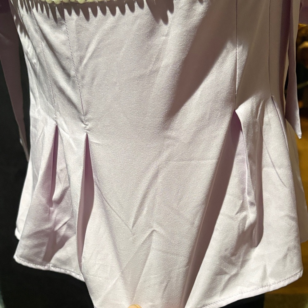 37c# NWT Flores W Sz S lavender top with lace,pearls, and bows( ribbons) accents - Picture 3 of 14